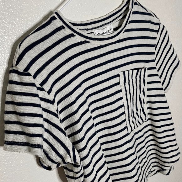 Apiece Apart | Easy Pocket Tee Striped Crop T-Shirt in Navy Cream - Picture 4 of 7